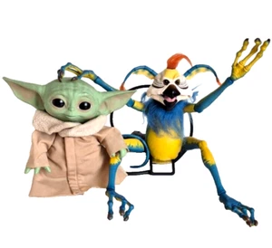 Star Wars Galaxy’s Edge Kowakian Mono Lagarto Hombro Marioneta y Talking Grogu - Imagen 1 de 9