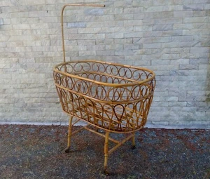 Culla in banbù e vimini Vintage anni '60 - Foto 1 di 8