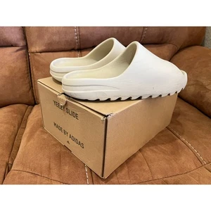 Adidas Yeezy Slide - Bild 1 von 9