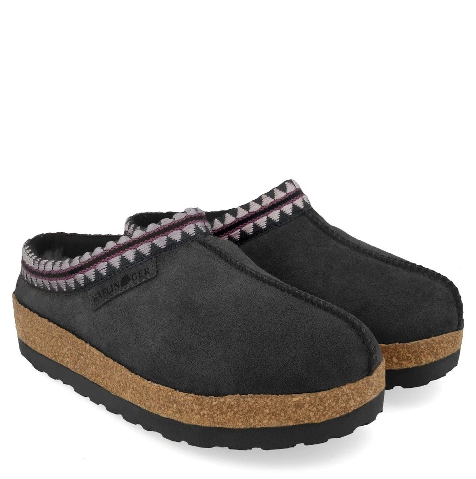 HAFLINGER LAKOTA SCHWARZ  BLACK LAMMFELL SUPER WARM FUR SLIPPERS CLOGS - Image 1 of 1