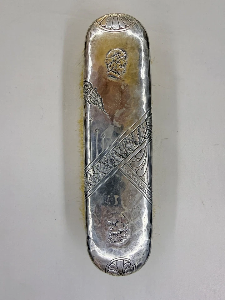 RARO George W. Shiebler Esterlina Art Nouveau Cepillo de Ropa Rostros Griegos Romanos  Foto 1 de 4