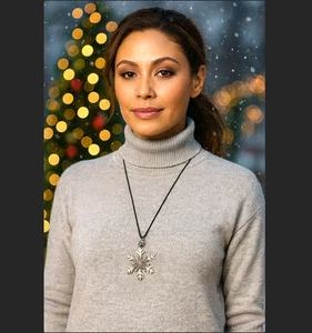 J. Jill Strass Schneeflocke Anhänger Halskette wendbar verstellbar Kordel rustikal - Bild 1 von 16