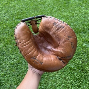 Vintage MacGregor Catcher Mitt Autograph Model Ray Katt G170 Amazing Condition - Picture 1 of 16