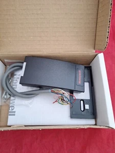 CZYTNIK KART INTELIGENTNYCH HONEYWELL OM31BHOND 2.0 NOWY - Zdjęcie 1 z 5