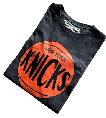 New York Knicks Mitchell & Ness  T Shirt XL Dark Gray - Image 1 of 4
