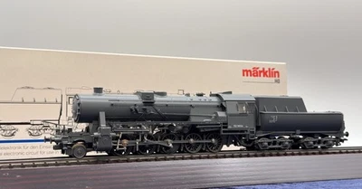 Märklin H0 3393 Dampflok BR52 „Kriegslok" DRG -DIGITAL- Licht, AC, NEM, in OVP - Bild 1 von 4