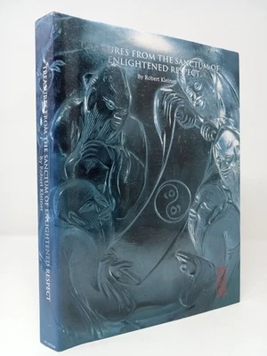 Treasures from Sanctum of Enlightened Respect: Chinese snuff bottles Denis Low - Image 1 of 4