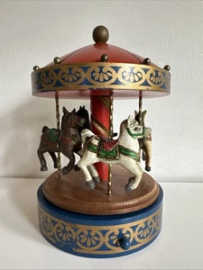 Giostra musicale vintage Schmid Wood Wind up Merry Go Round 1985 girarrosto legno LEGGI - Foto 1 di 8