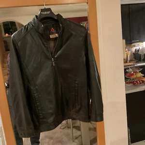 Damen-Lederjacke 40 / L Schwarz Peuterey gebraucht - Bild 1 von 4