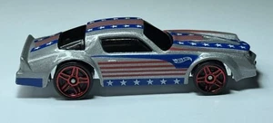 Hot Wheels Stars & Stripes Chevy Camaro Z-28 Silver 1/64 Diecast Loose Chevrolet - Picture 1 of 12