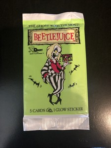 VTG 1990 Beetlejuice Pack of 5 Non-Sports Trading Cards plus 1 glow sticker