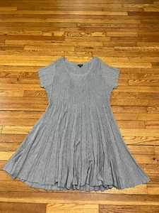 Torrid grau Kurzarm Stretch Strick U-Ausschnitt Kleid Damen Plus Größe 3X - Bild 1 von 4