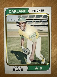Vida Blue  - Baseball Card - 1974 - Topps #290