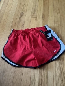 Nike Damen Dri-Fit Laufshorts rot, weiß & schwarz gefüttert Größe Medium neu mit Etikett - Bild 1 von 8