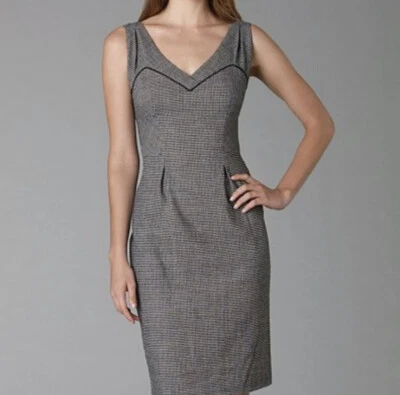 Diane Von Furstenberg Raisa Sheath Wool Dress White Black Size 10 - Image 1 of 4