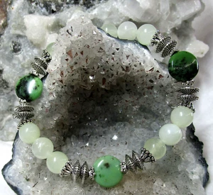 CHINA-JADE  SERPENTIN Edelstein-Armband  ca. 19 cm  HANDARBEIT Nr.23 Angebot - Bild 1 von 1