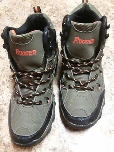 Rugged Outback Mens Lace Up  Hiking/Work Boots Size 5 Army Green Worn Once - Picture 1 of 12