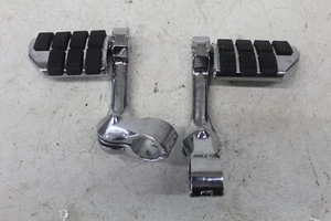 06 HARLEY-DAVIDSON STREET GLIDE EFI FLHXI FRONT HIGHEWAY FOOT RESTS PEGS STEPS - Picture 1 of 9