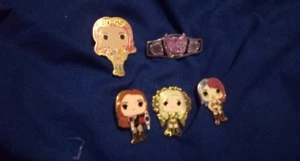 Loungefly / Funko Emaille Pins: WWE -- 5 Stück - Asuka, Sasha Banks, Becky Lynch - Bild 1 von 1