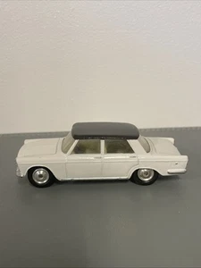 Vintage Corgi Toys No.232, Fiat 2100, White Diecast Model Car, No Box. - Picture 1 of 18