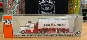 Con-Cor 1/87 HO #4-002022 Sea Land Sealand 30' Bulk Tanker mit Traktor Neu in OVP - Bild 1 von 3