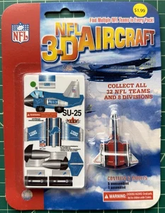 Nuevos modelos de aviones Fleer NFL 2002 3-D 6 por paquete (Leones) ENVÍO GRATUITO - Imagen 1 de 7