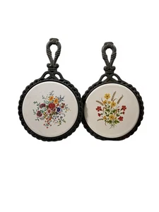Vintage Cast Iron Trivet Set Floral Ceramic Tile Wall Hanging Made in USA Kitche - Picture 1 of 4