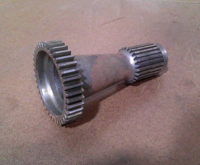 Bell HELICOPTER SHAFT P/N 47-620-522-1(阅读下文) — 第 1/4 张图片