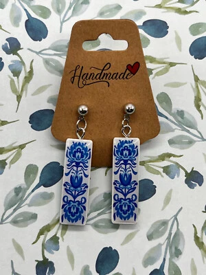 Pendientes diseño porcelana azul y blanco Foto 1 de 3