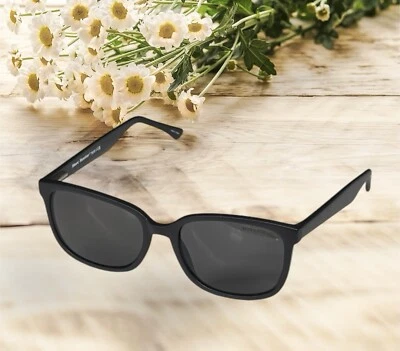 Marc Hunter Designer #7928 Matte Black Sunglasses 55/19/145 Excellent Condition - Image 1 of 4