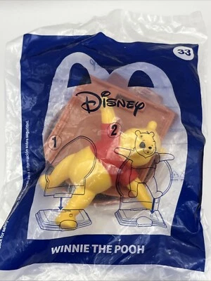 Disney World 50 Aniversario McDonalds #33 Winnie the Pooh 2021 Happy Meal Foto 1 de 4