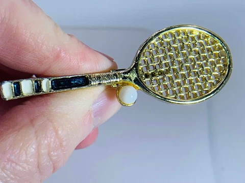 Tennis Racket with Pearl Ball GERRYS Vintage Gold Pin Brooch Pendant V-4755 Cover