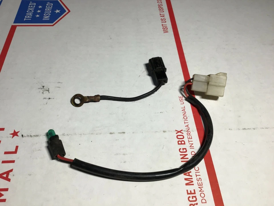 86-95 Suzuki Samurai Air Conditioning Indicator Light Wiring Plug Harness A/C - Image 1 of 1