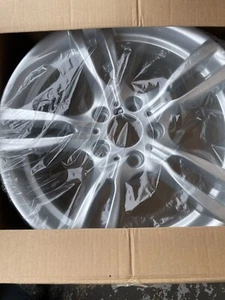 BMW 330e 16-17 Alloy Factory Wheel Double 5-Spoke Sparkle Silver 18x8 Alloy - Picture 1 of 1