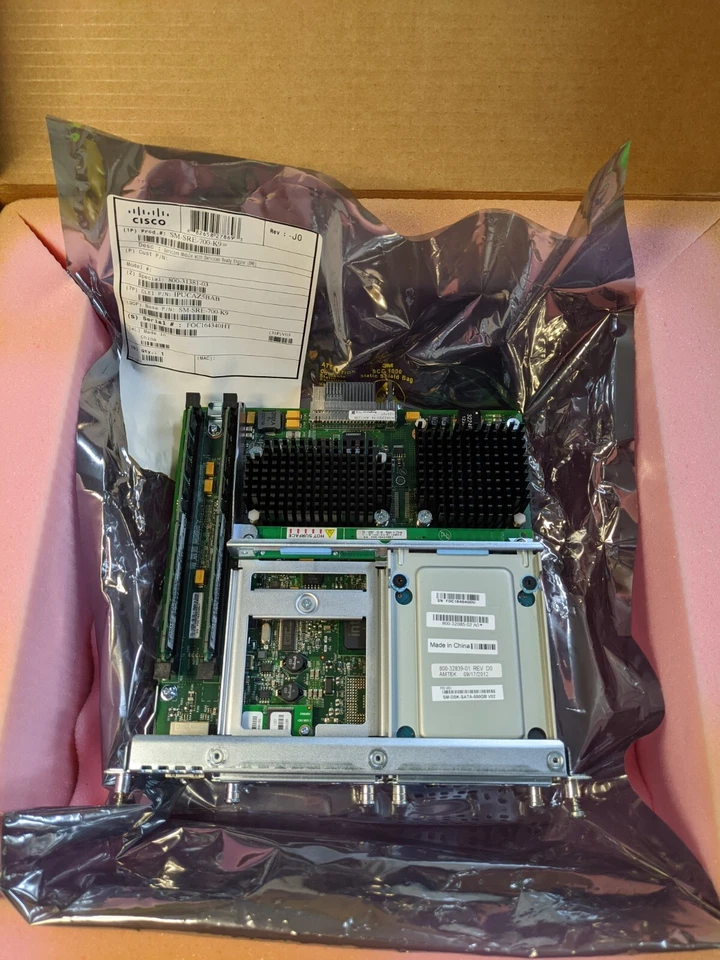 Genuine Cisco SM-SRE-700-K9 Services Ready Engine - NEW! - Image 1 of 4