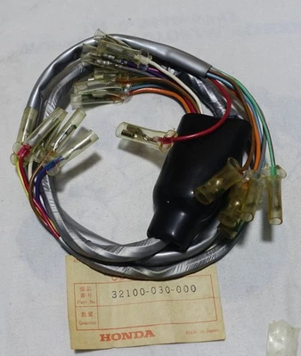ARNÉS CABLEADO HONDA C200 C201 CA200 CD90 NOS 32100-030-000 Foto 1 de 4