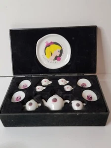 Chilton 35th Anniversary Barbie Miniatur Nostalgie 12 Stk. Teeservice in Box Vintage - Bild 1 von 6