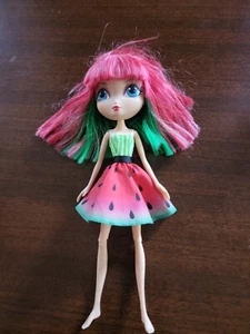 La Dee Da Juicy Crush Fashion Doll Dee Watermelon Mist Rowdy Shouty Chic Figure - Picture 1 of 2