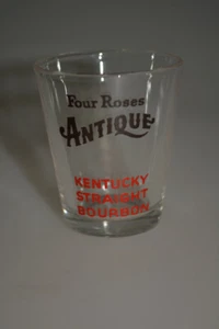 DE COLECCIÓN NUEVO DE LOTE ANTIGUO CUATRO ROSAS KENTUCKY STRAIGHT BOURBON COCKTEL SHOT VIDRIO - Imagen 1 de 5