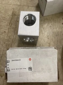 Sun Hydraulics Trq 150-160 Lbfft/203-217 Nm - Picture 1 of 6