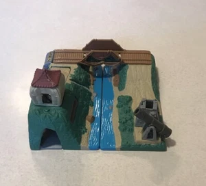 MICRO MACHINES MILITARY BATTLE ZONES BLACK TIGER DELTA PLAYSET 1997 GALOOB - Picture 1 of 8