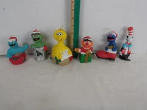 Vintage Set Sesamstraße Figuren & Dr. Seuss Katze in Hut Ornamente - Bild 1 von 12