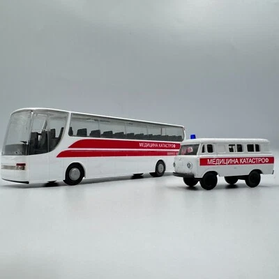 Collection of cars (2pcs) SETRA S315 + UAZ 452 disaster medicine,scale 1/87 (HO) - Image 1 of 4