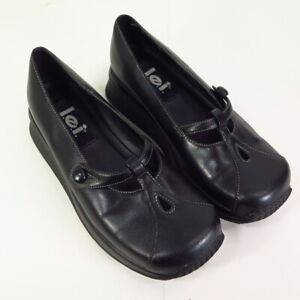 LEI Womens Jerree Mary Jane Shoes Black Faux Leather Slip On Shoes Size 6