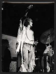 THE WHO DALTREY TOWNSEND 1970's In Concert Original News Photo 6 x 8 Type 1 - Picture 1 of 2