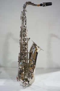 Saxofón tenor Mendini de Cecilio - L+92D B plano - níquel - Imagen 1 de 3