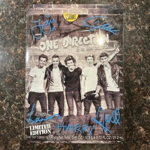 Kit de Maquillaje Colección One Direction Up All Night - Edición Limitada - Imagen 1 de 16