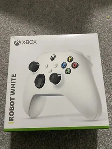 Xbox Wireless Controller Robot White - Picture 1 of 2