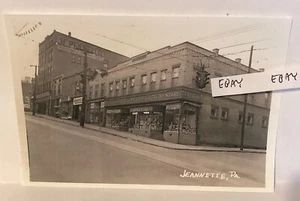 EARLY JEANNETTE PA. MURPHY’S 5&10¢ STORE CLAY AVENUE + JC PENNY CO. NEW POSTCARD - Picture 1 of 2