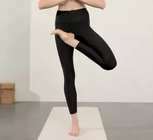 BNWT Athleta Elation Ultra High Rise Sheen Leggings Tight MSRP $99!!! - Picture 1 of 16